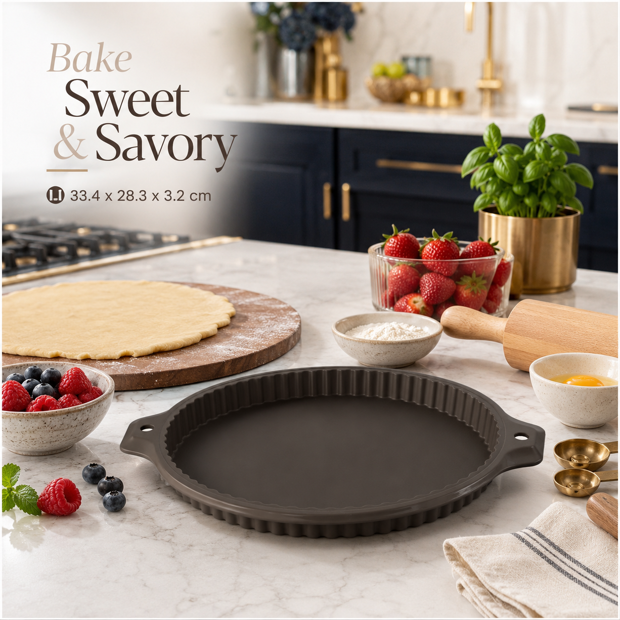 Essential Round Fluted Tart and Quiche Mold -33.4 x 28.3 x 3.2cm - BPA free