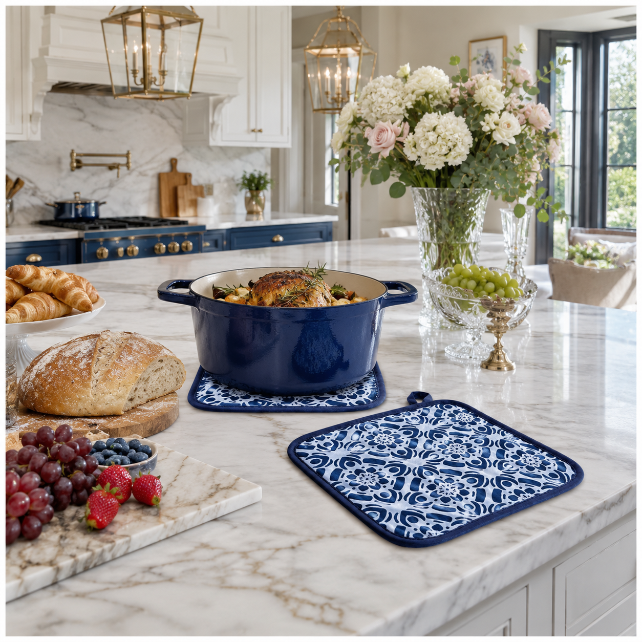 2-Piece Heat-Resistant Cotton Kitchen Potholder Set –Blue and White- 20 cm