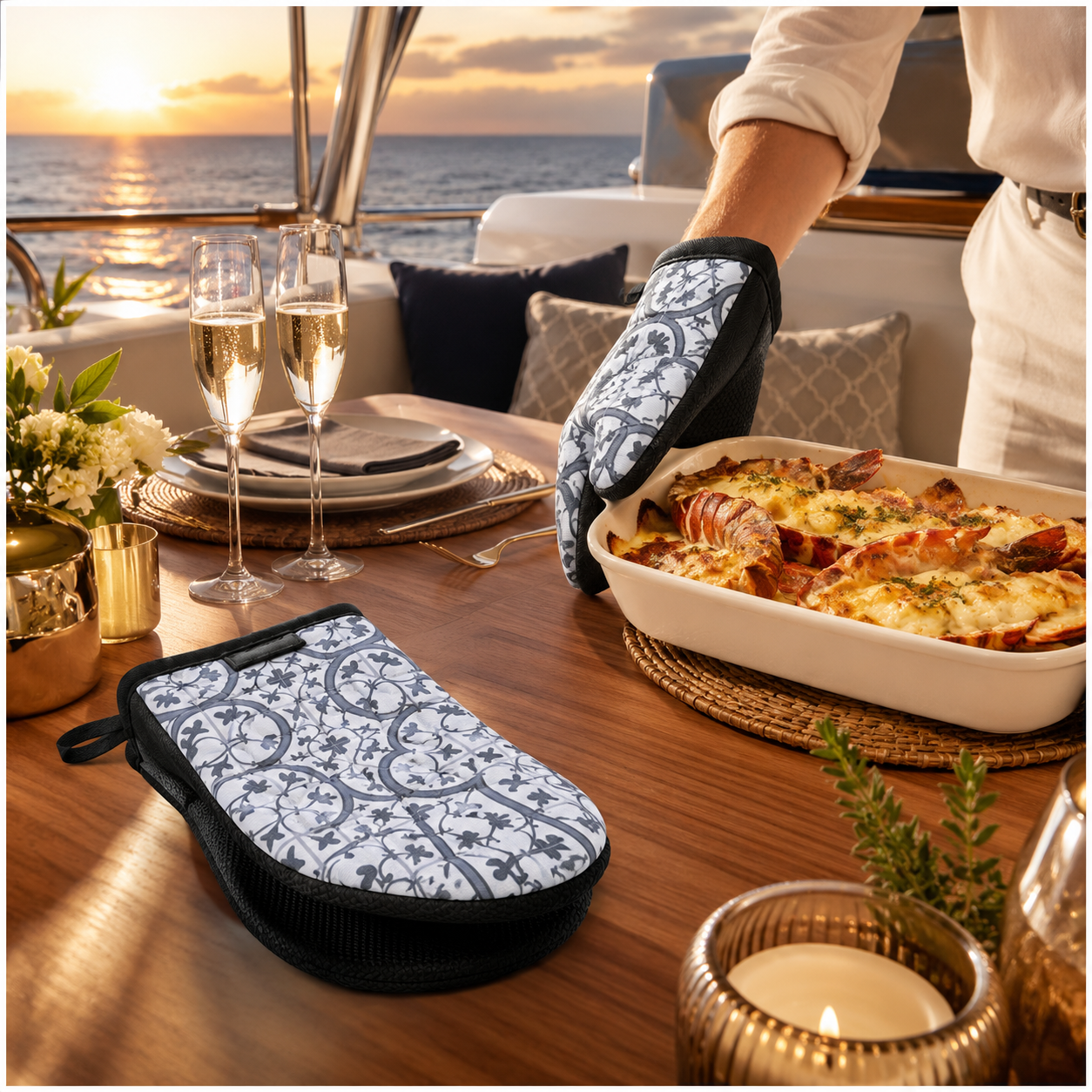 Non Slip 2-Piece Heat-Resistant Silicone Oven Mitt Set with Cotton Lining