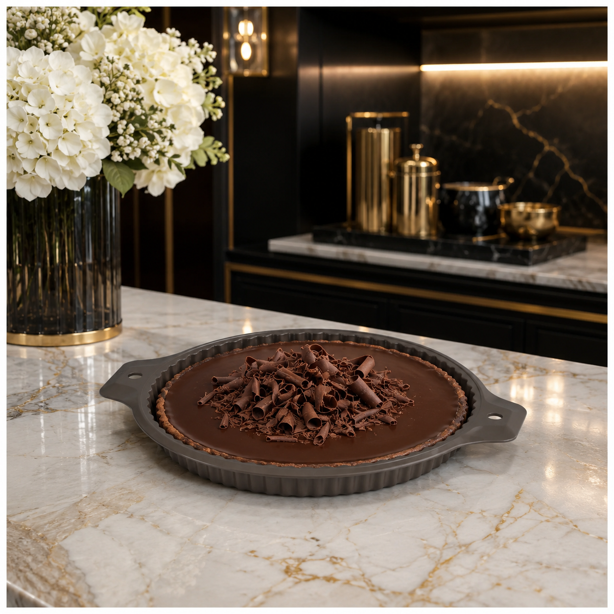 Essential Round Fluted Tart and Quiche Mold -33.4 x 28.3 x 3.2cm - BPA free