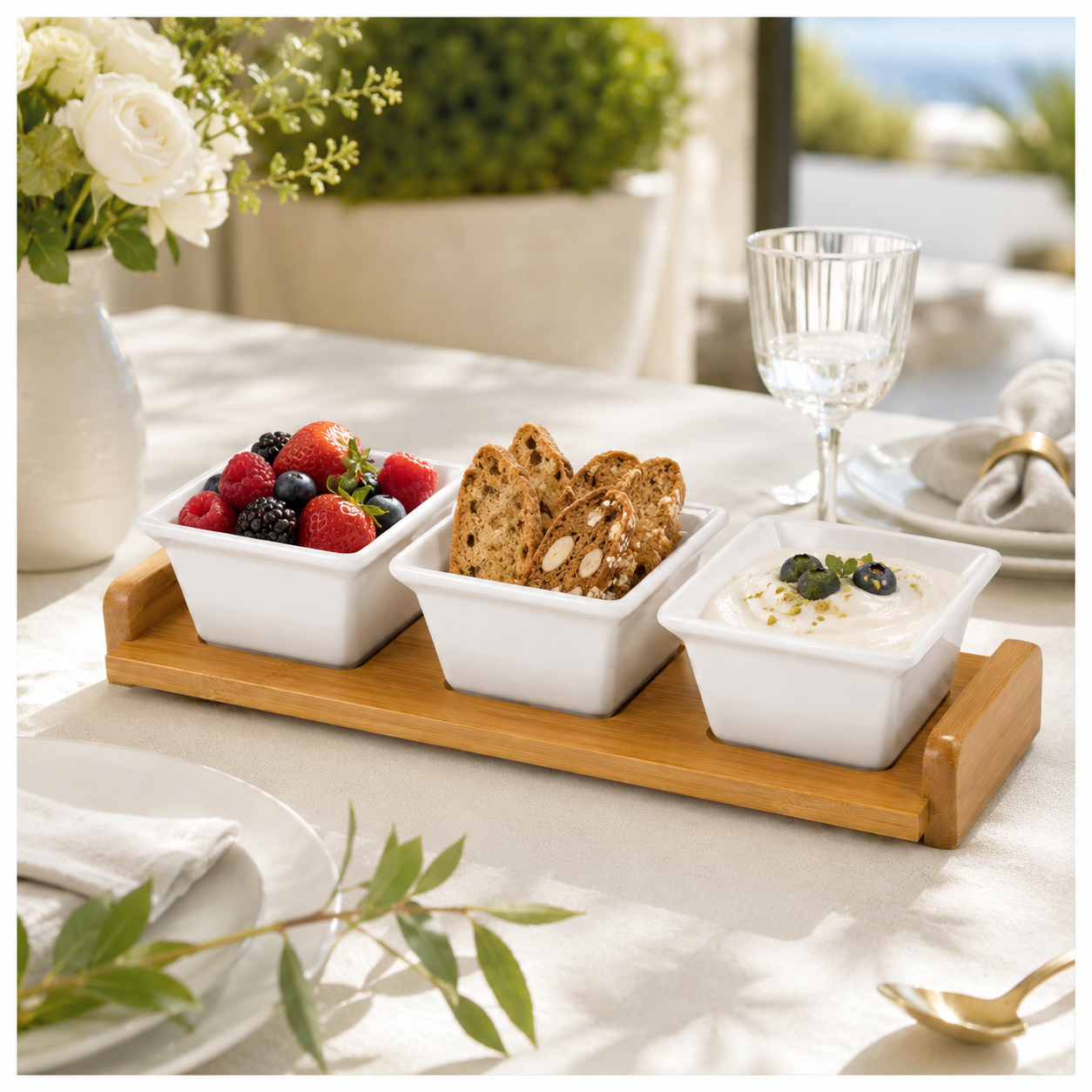 4 Piece Beauitiful Ceramic Snack Bowl Set with Wooden Serving Board- 34 cm