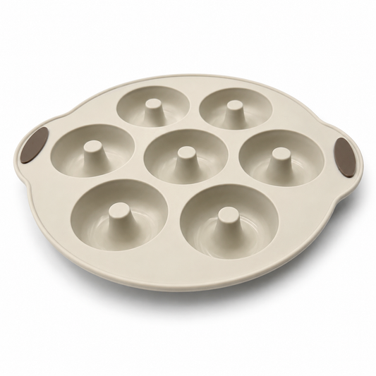 Essential 7-Cavity Silicone Donut Baking Mold with Steel Frame – Cream
