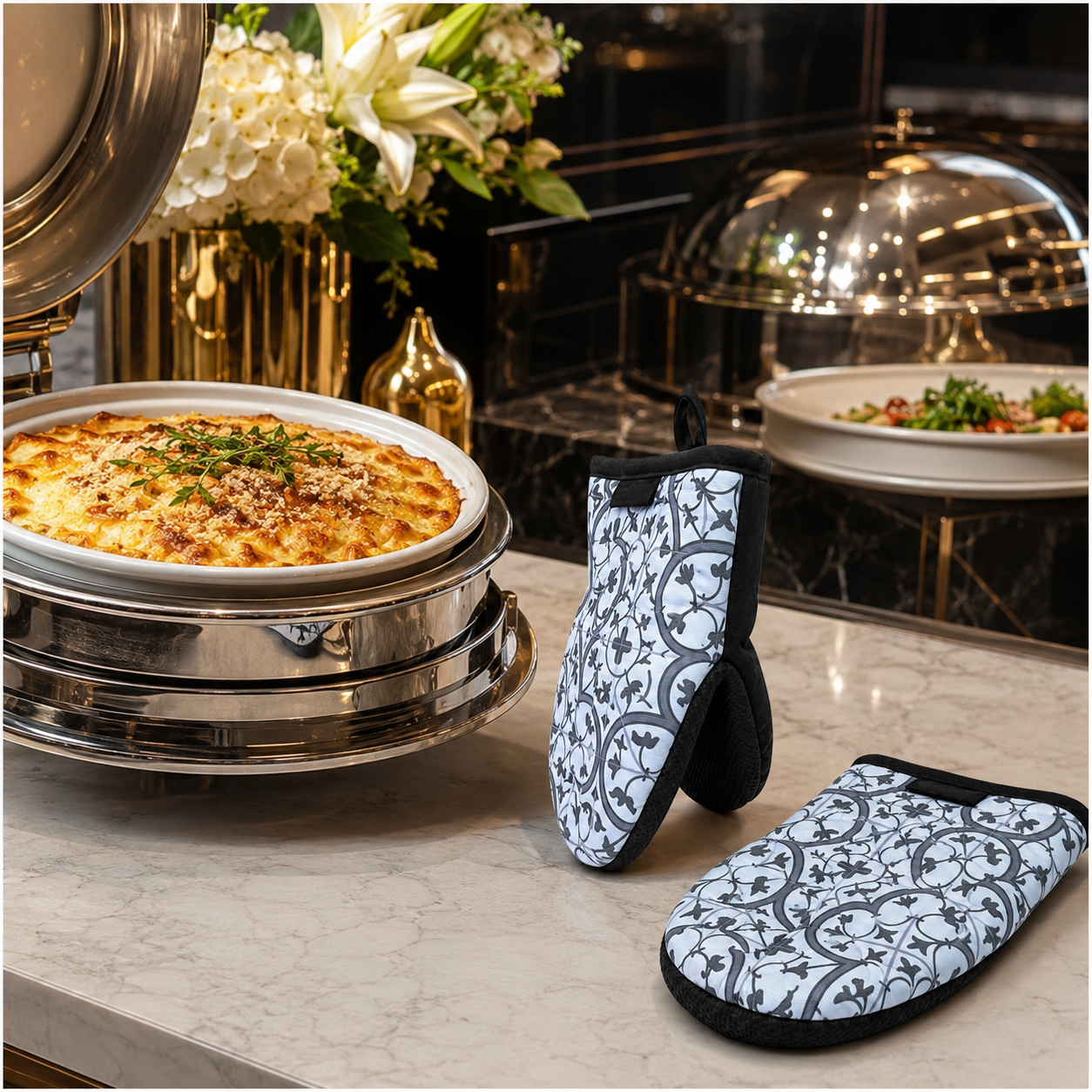 Non Slip 2-Piece Heat-Resistant Silicone Oven Mitt Set with Cotton Lining