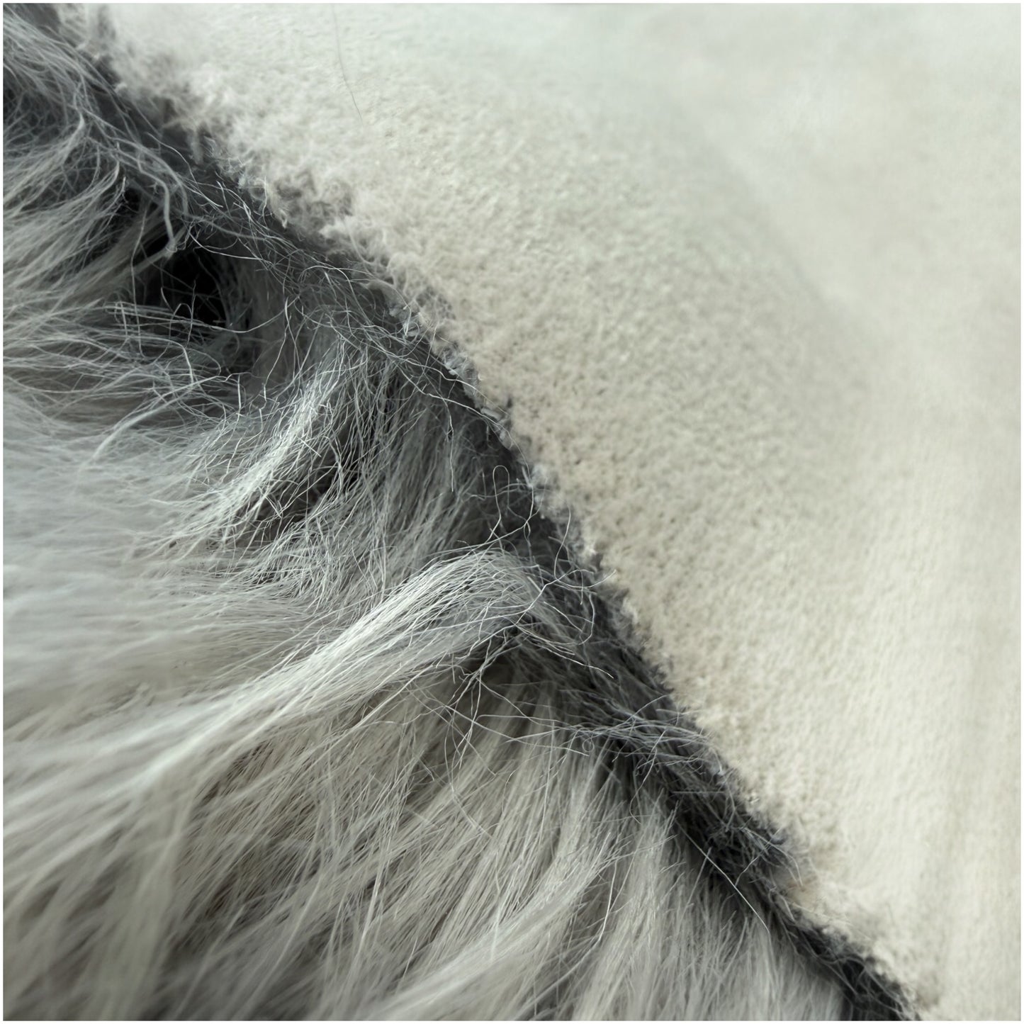 Luxury Thick Grey Faux Fur Carpet – 180 cm × 120 cm