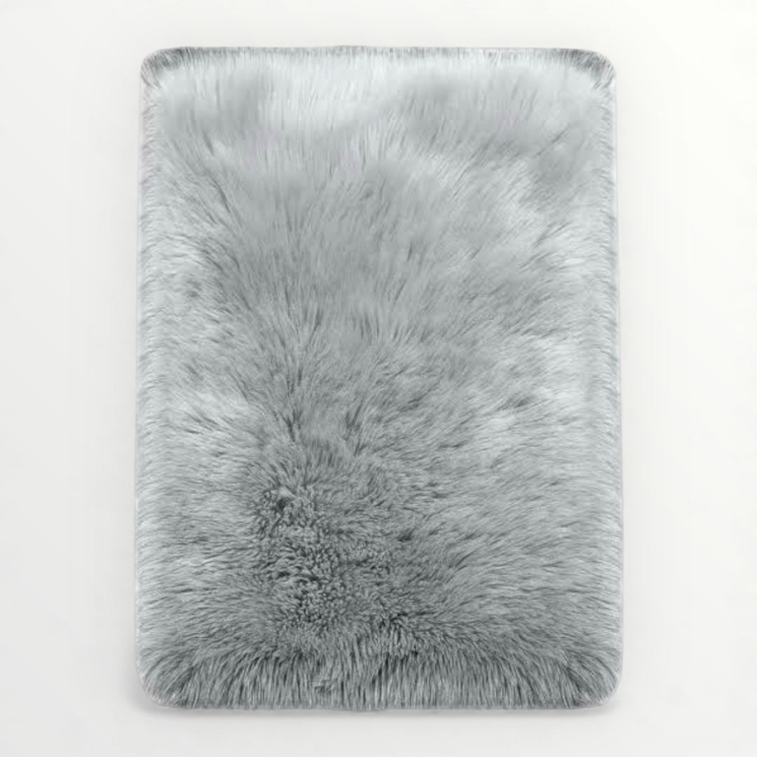 Luxury Thick Grey Faux Fur Carpet – 180 cm × 120 cm