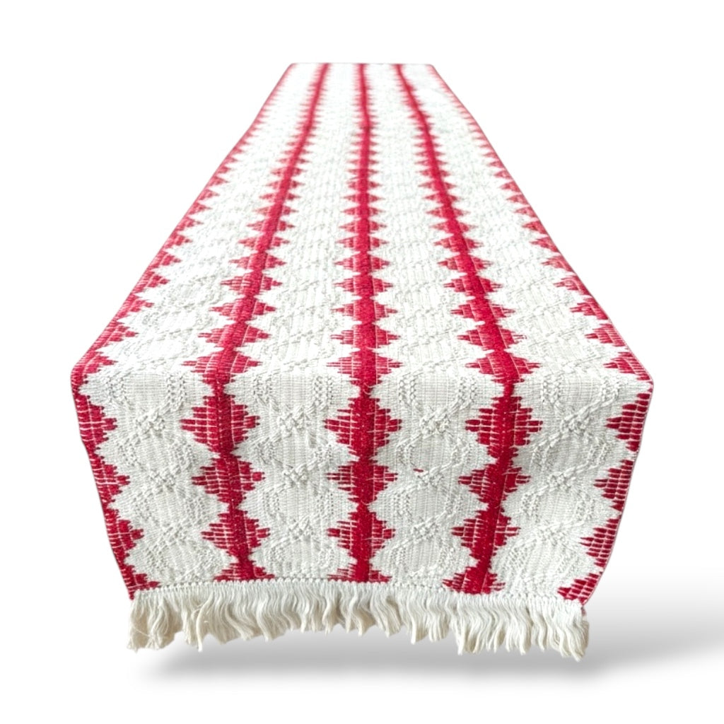 Cream & Red Cotton Crochet-Look Table Runner – 30 × 180 cm