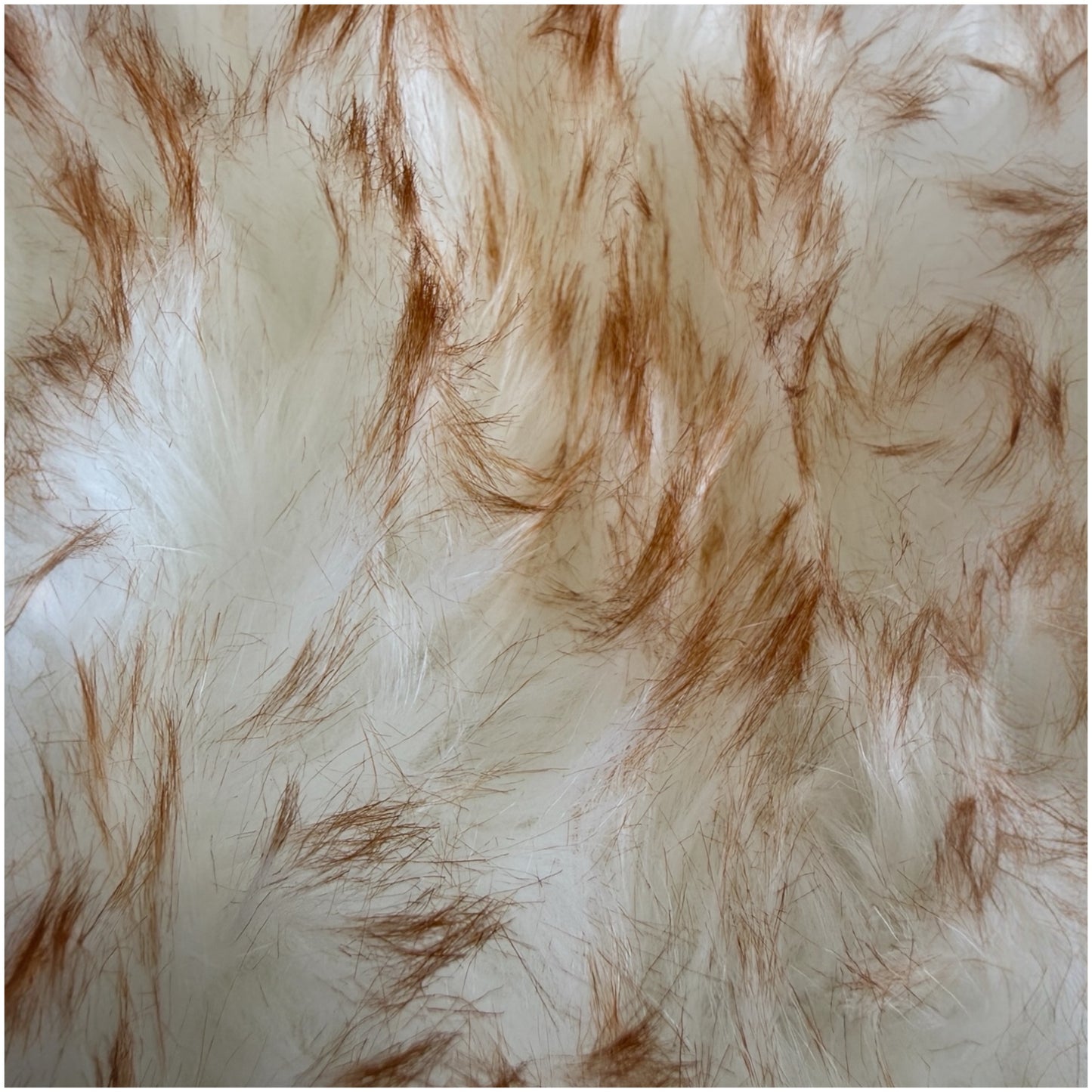 Ultra-Fluffy Faux Fur Rug– Ivory with Caramel Tips (120 × 180cm, 7 cm Pile)