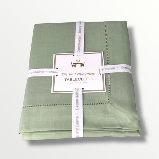 Elegant Sage Green Tablecloth - Perfect for Dining, Weddings & Decor