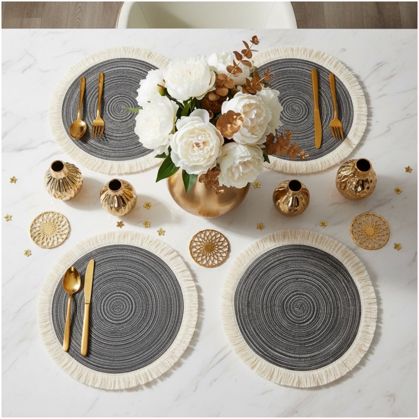 Stylish Set of Four Round Woven look Placemats–Natural Fibre Fringe Design