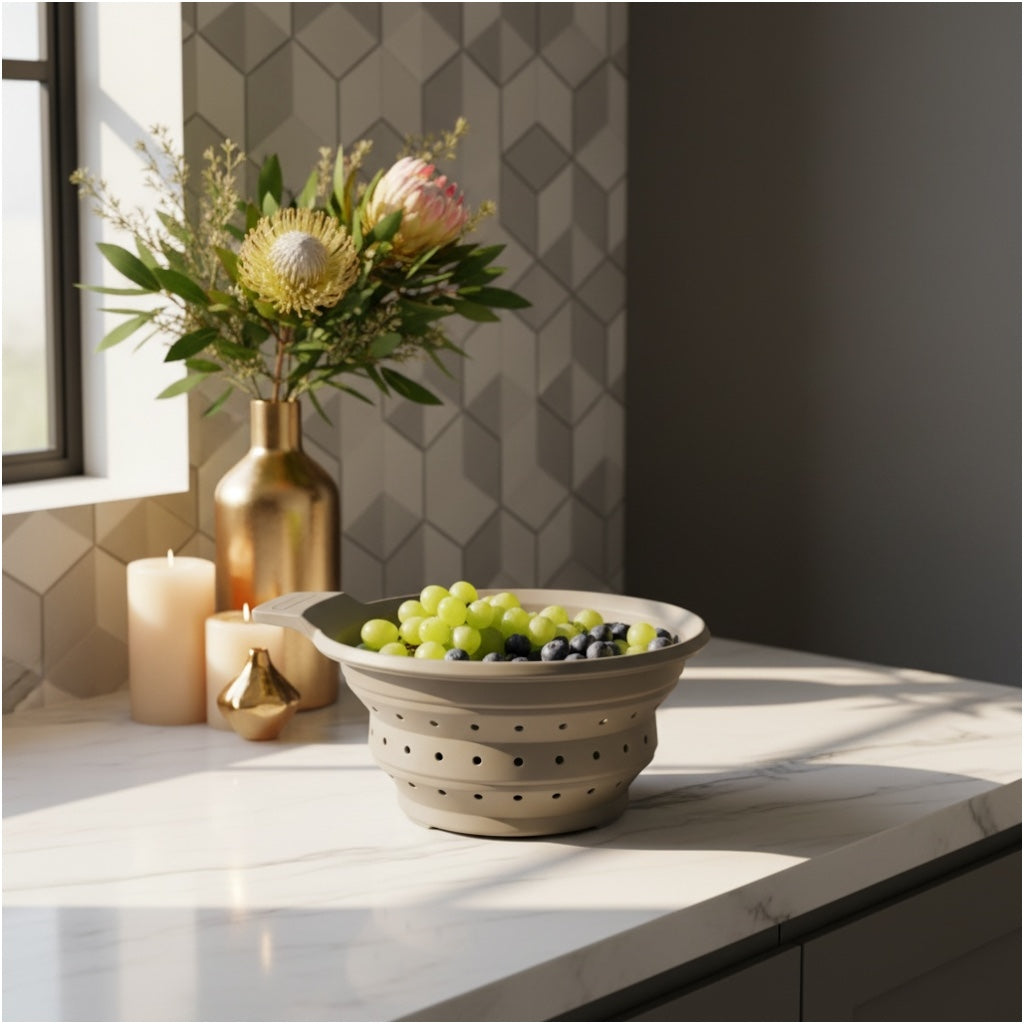 Essential Collapsible Silicone Kitchen Colander- Grey Space-Saving Colander
