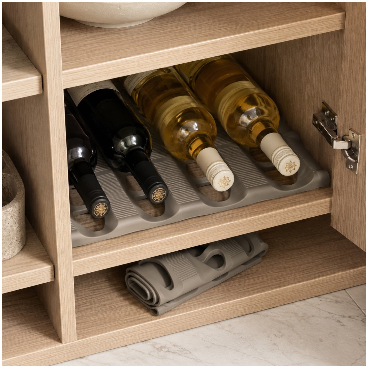 Set of 2 Silicone Beverage Mats – Space-Saving Bottle, Can-Fridge Organiser